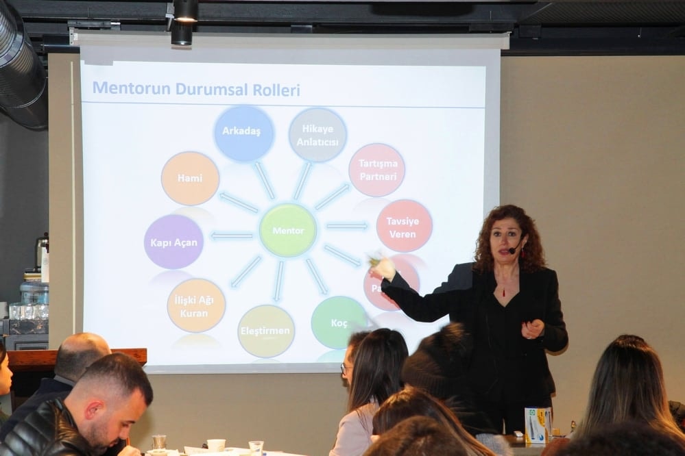 Genç Avukatlara Menti Eğitimi Verildi - 9