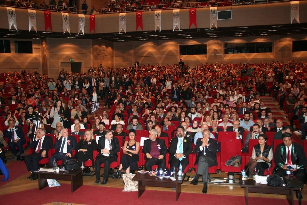 Başkan Durakoğlu Güven Tazeledi - 302