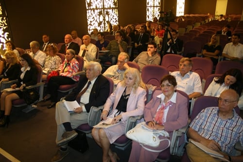 Türkiye-Avrupa Birliği Arasındaki Gümrük Birliği
 - 2