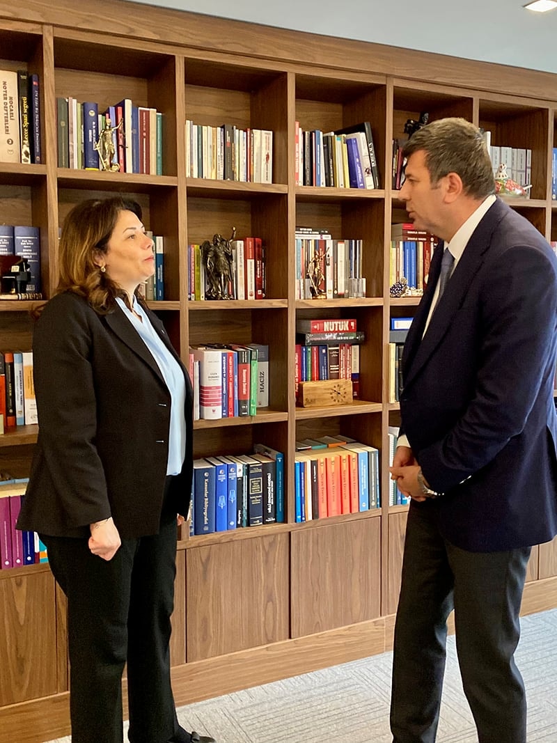 Kadıköy Belediye Başkanı Şerdil Dara Odabaşı’ndan Başkanımız Av. Filiz Saraç’a Tebrik Ziyareti - 2