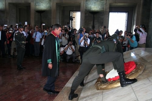 Yeni Adli Yıl Görkemli Bir Alternatif Açılış Töreniyle Başladı
 - 89