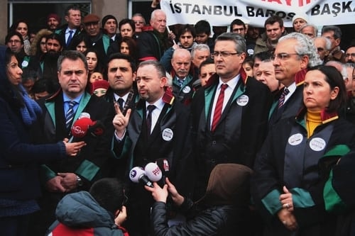 Hukuk Silah, Polis Yargı Olamaz!
 - 23