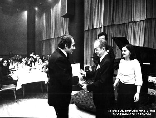 Biz Bayrağı O’Ndan Devraldık

 - 10