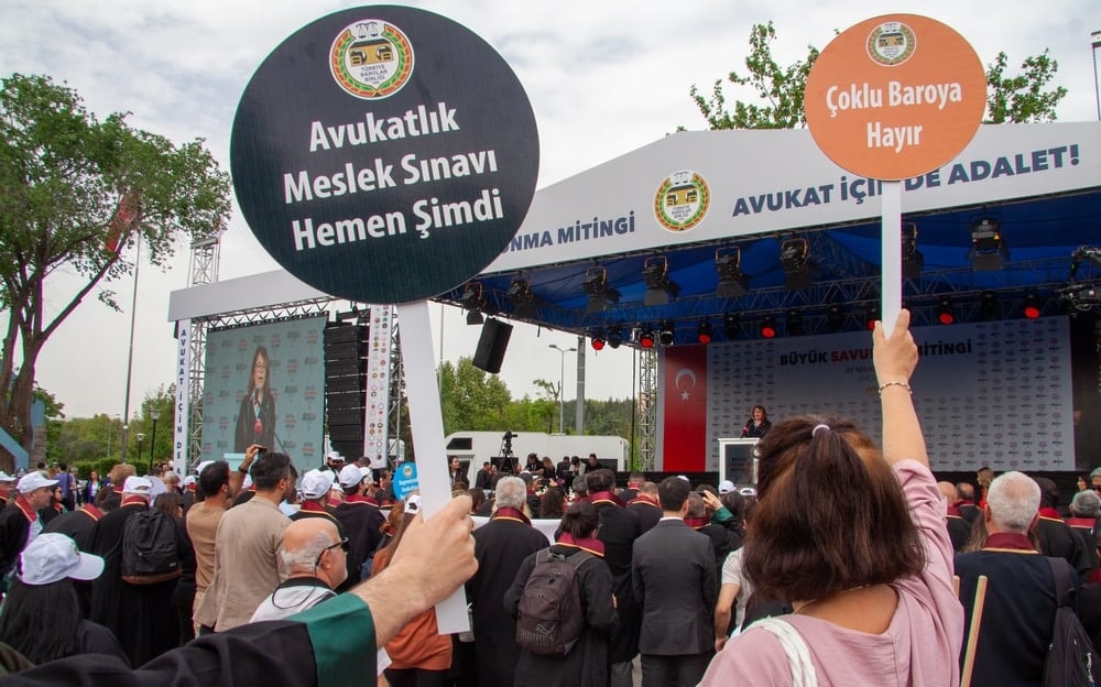 Binlerce Meslektaşımızla “Avukat İçin de Adalet” İçin Ankara’da Bir Araya Geldik - 66