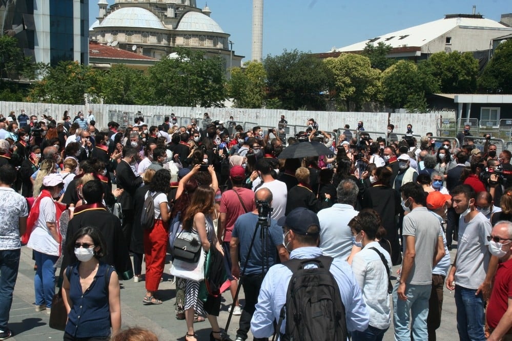 Yasa Yapma Gücünü Silah Olarak Kullananları Uyarıyoruz - 8