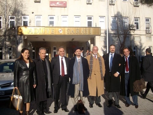 İstanbul Barosu Yönetimi Diyarbakır’Da Kck Davasını İzledi

