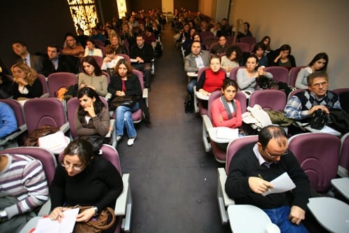 Kadın Hakları Merkezi Adli Yardım Bürosu Avukatları İçin “Kadın Hakları Ve Aile İçi Şiddet” Konulu Eğitim Seminerleri Düzenledi  - 4