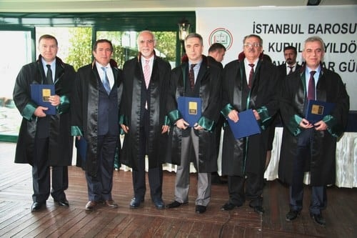 Hukuk Devleti Tesis Edilene, Yargı Bağımsız Olana Kadar, Bedeli Ve Pahası Ne Olursa Olsun Bu Mücadeleyi Birlikte Sürdüreceğiz - 98