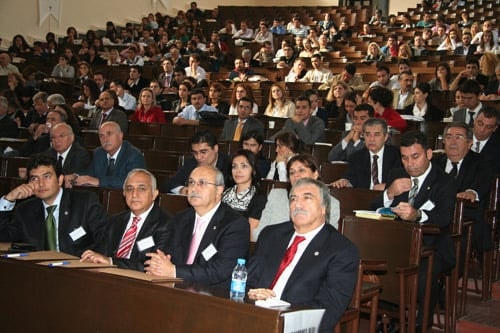 Mesleğe Yeni Başlayan Avukatların Sorunları Forumda Tartışıldı  - 6