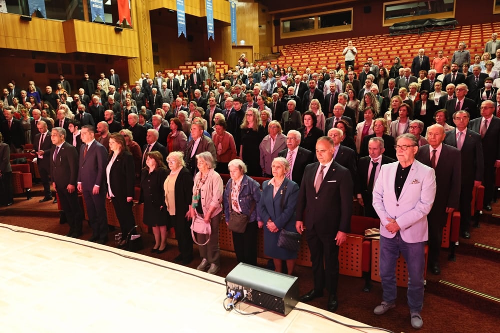 Meslekte 40, 50 ve 60 Yılını Dolduran Meslektaşlarımıza Plaket Verildi - 6