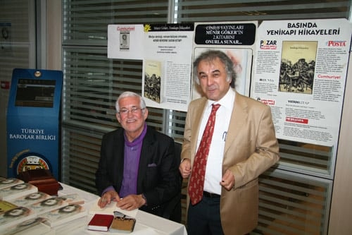 Av. Münir Göker Kitaplarını İmzaladı
 - 14