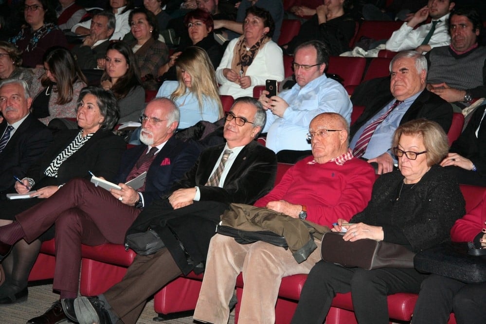 Hukuksal Gerçeklikler Bağlamında Anayasa Değişikliği - 59