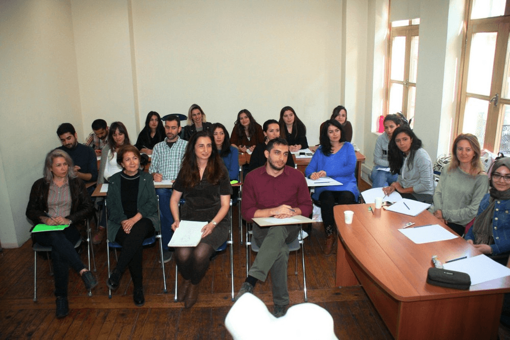 Baromuz Ressamını Yitirdi     - 12