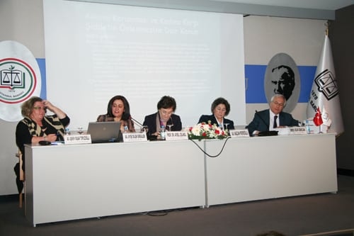 Türkiye Kadın Sorununu Çözerek Çağdaşlaşır
 - 15