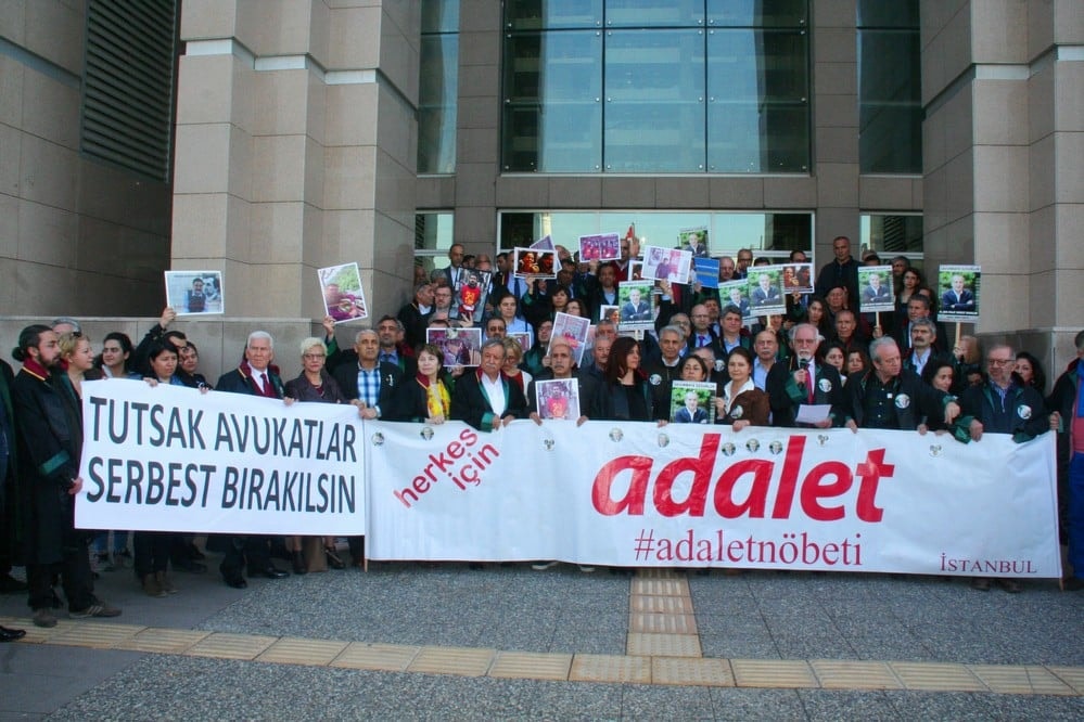 Biz Hukuk Devleti İstiyoruz - 12