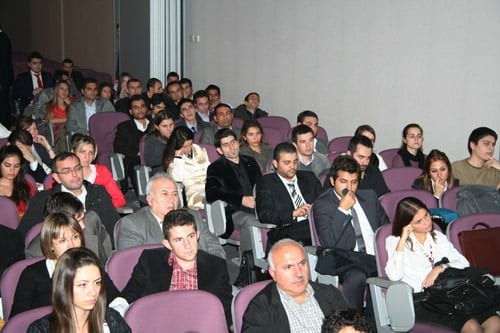 Oylar Eşit Çıkınca Seçim Ertelendi - 9