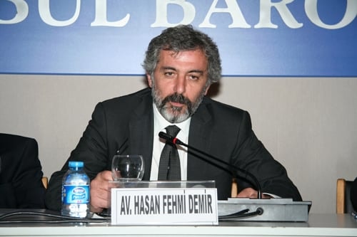 Sanık Sandalyesindeki Avukat
 - 26