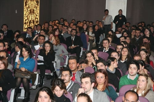 Stj. Avukatlar Komisyonugenel Kurulu 
Yürütme Kurulu Seçimiyle Noktalandı - 20