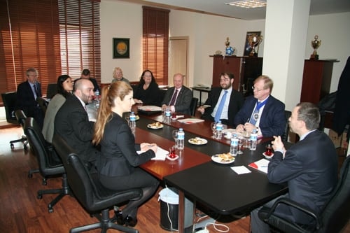 İngiliz Heyet Baromuzu Ziyaret Etti

 - 2