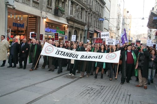 4+4+4 Dayatması Yürüyüşle Protesto Edildi

 - 11