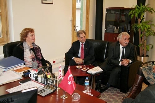 Rauf Denktaş Türk Dünyasının Kahramanıdır

 - 54