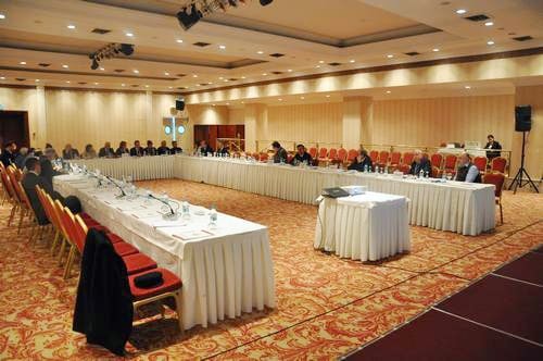 Toplumda Yargıya Güven Hızla Azalıyor
 - 1