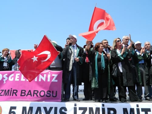 Özel Görevli Mahkemelerin Kaldırılması Amacıyla  İzmir Mitingine Katıldık  - 24