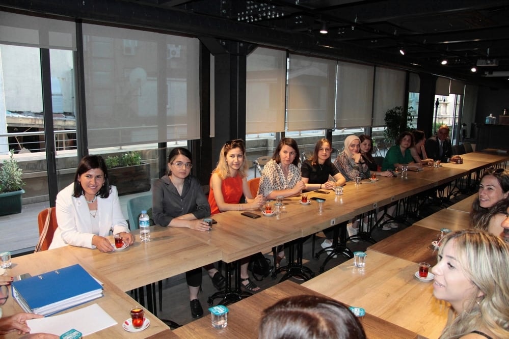 İstanbul Barosu Yönetim Kurulu’ndan, Kadın Futbol Takımı’na Moral - 2