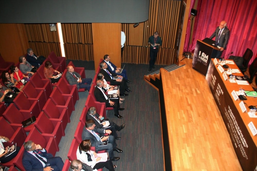 Uluslararası Konferans: ‘Ayın Karanlık Yüzü’ - 24