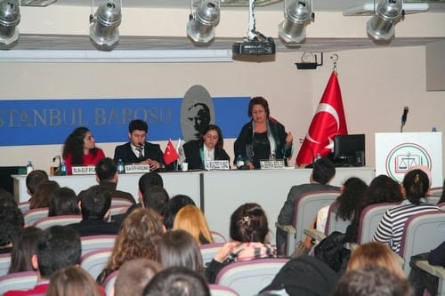 Stajyer Avukatlar Hukuk Devletinin Teminatıdır

 - 43