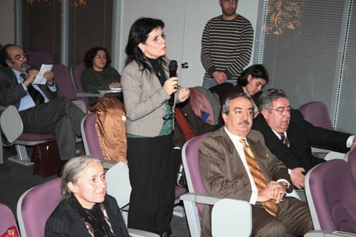 Uygulamada Hukuk Felsefesi Ve Etiğin Önemi  - 19