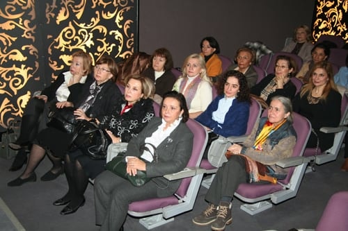 Türkiye’De Kadın - Erkek Eşitliği Demokrasi Sorunudur

 - 4