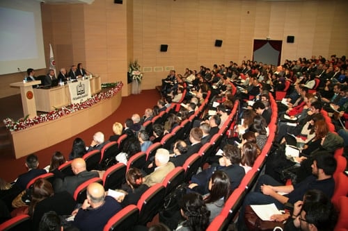 Hukuk Eğitimi Büyük Bir Kaosa Sürüklenmiştir - 33