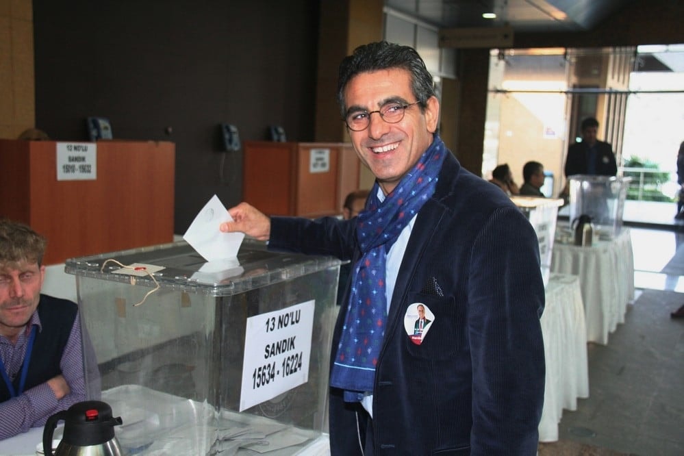 Başkan Durakoğlu Güven Tazeledi - 395