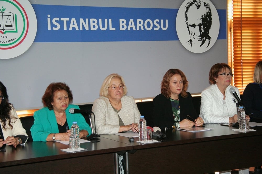 Müftülere Nikâh Kıyma Yetkisi Verilmesi  Kadın Haklarında Geriye Dönüştür  Anayasa İhlalidir - 22