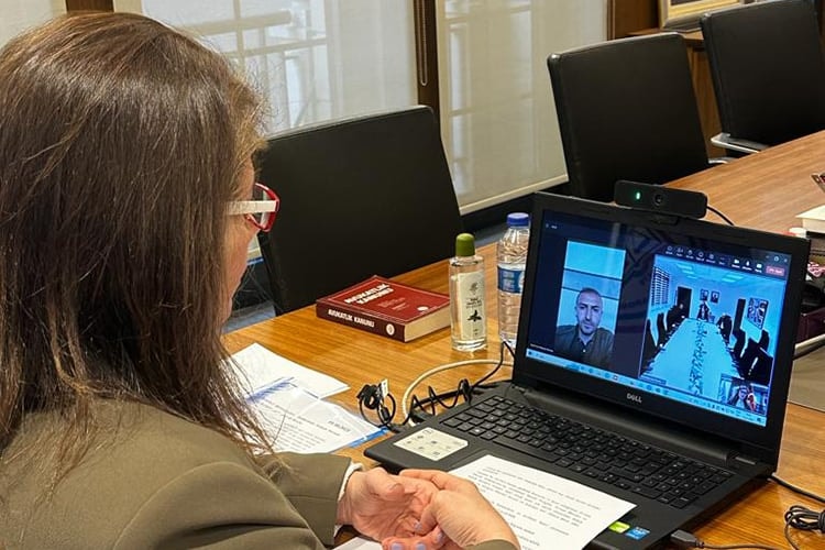 Başkanımız Av. Filiz Saraç Filistin Barosu Başkanı Av. Fadi Abbas ile Görüştü - 1