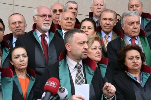 Adalet Dilenmiyoruz: Direniyoruz!
 - 19