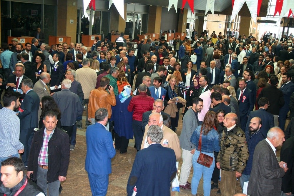 Başkan Durakoğlu Güven Tazeledi - 440