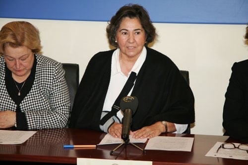 Kadına Yönelik Şiddet Sadece Kadının Sorunu Değildir

 - 5