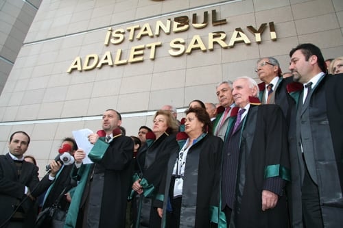 Adalet Dilenmiyoruz: Direniyoruz!
 - 10