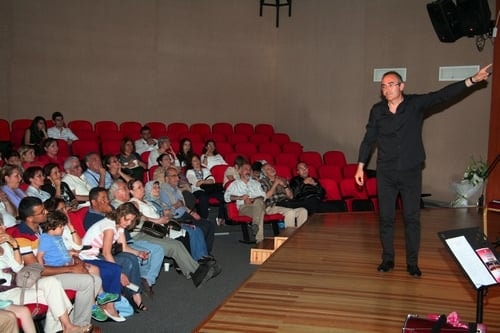 Türk Halk Müziği Topluluğu Konseri
 - 16