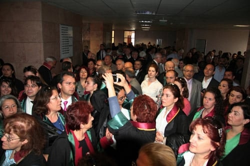 Savunma Ve Baro Yargılanıyor... - 23