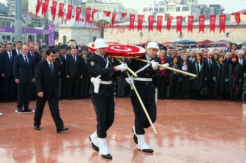 Ulu Önder Atatürk’Ü Saygı, Minnet Ve Şükranla Andık

 - 13