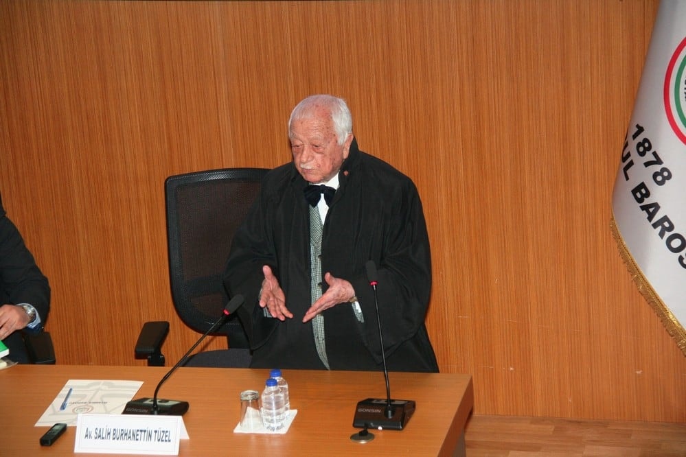 Geçmişten Geleceğe Avukatlık - 44