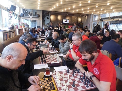 İstanbul Barosu Takımı Satrançta Üçüncü Oldu

 - 2