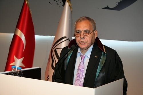 Ümit Kocasakal İstanbul Barosu Başkanlığına Yeniden Seçildi 

 - 113