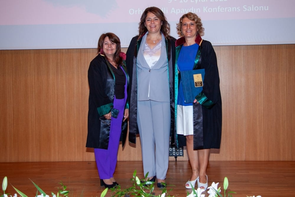 Meslekte 25, 30 ve 35 Yılını Dolduran Meslektaşlarımıza Plaket Verildi - 135