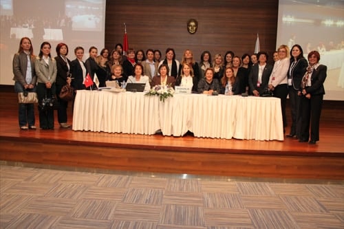 Tübakkom 1.Kadın Avukatlar Kurultayı Sonuç Bildirgesi - 8