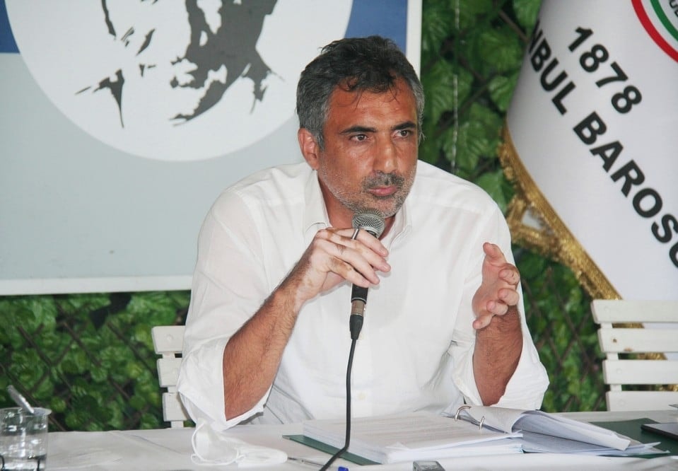 Bir Avukat, Sadece Bir Avukat Değildir - 23