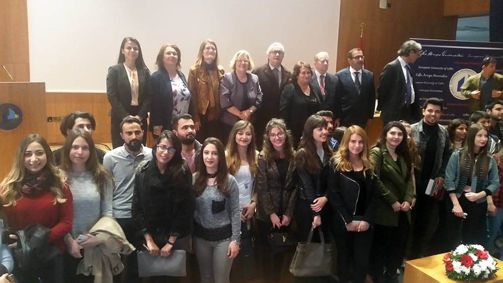 Lefke Avrupa Üniversitesinde “Kadın İçin Adalet" Paneli Düzenlendi - 13